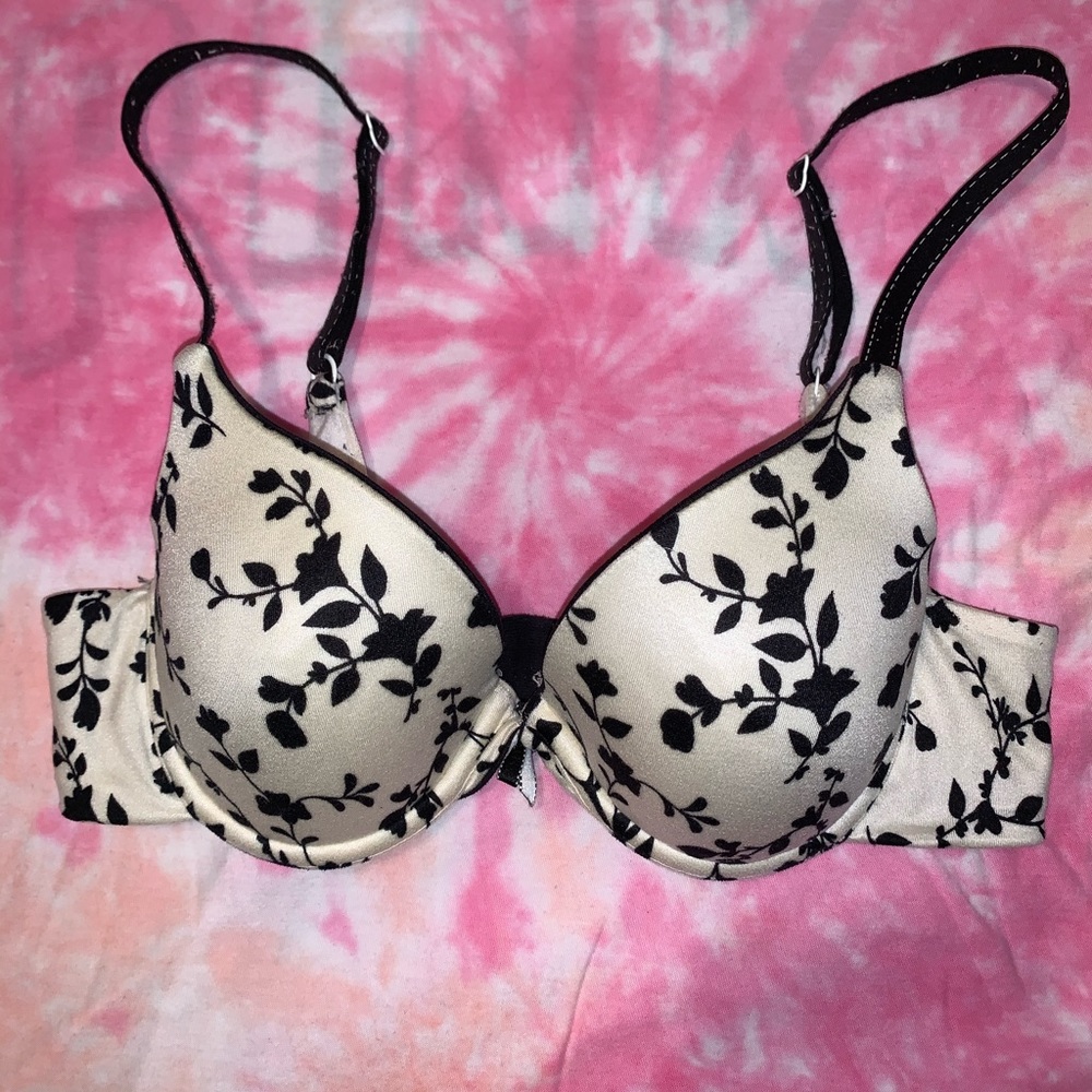 Bra 32b - Picture 2 of 4